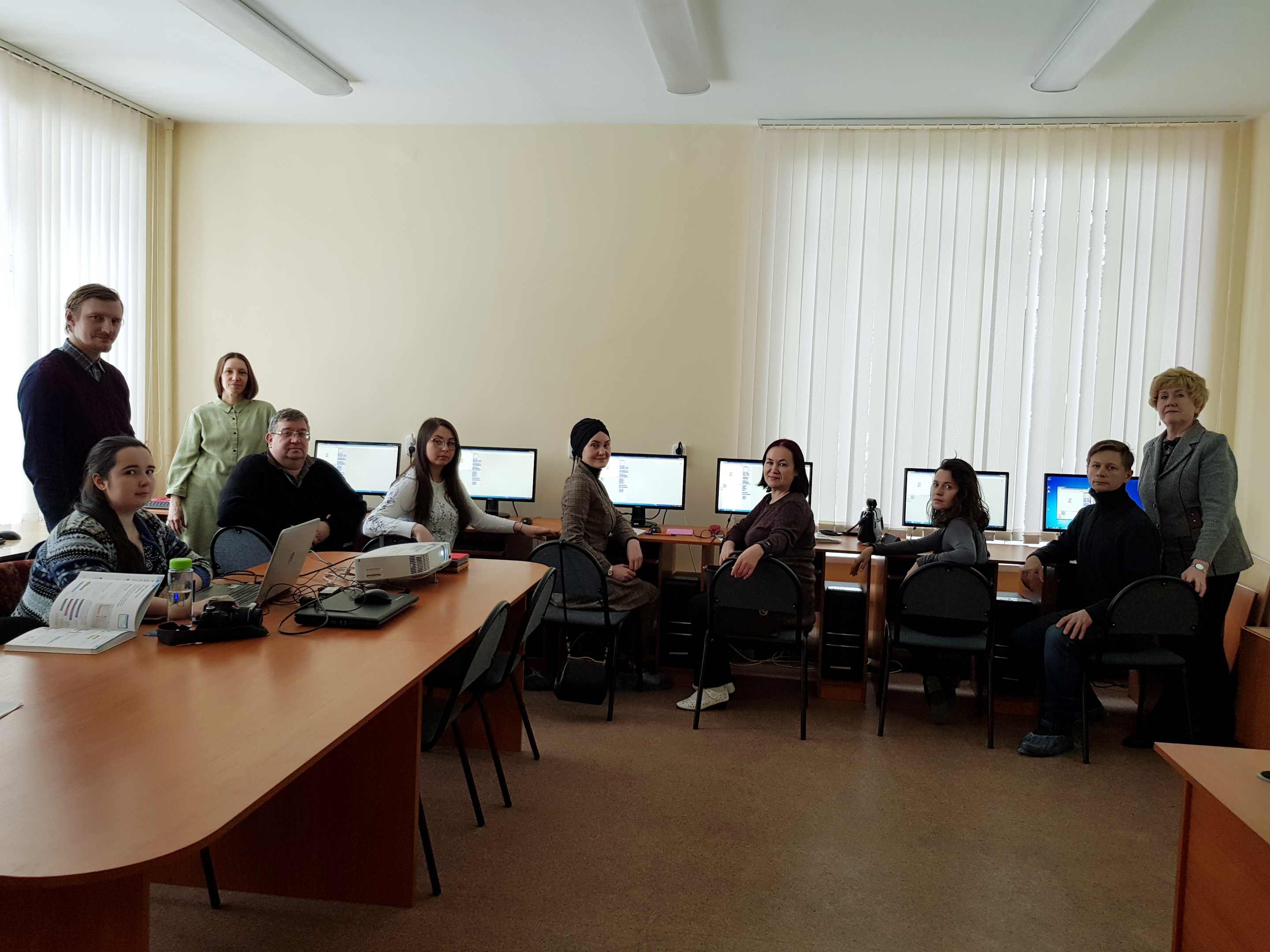 Прошли курсы повышения квалификации по программе «Технологии индивидуализации программ и траекторий обучения одаренных и талантливых детей»